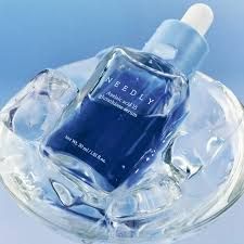 Сироватка з азелаїновою кислотою 15% та глутатіоном Azelaic Acid 15 Glutathione Serum Needly 8809455424391 фото